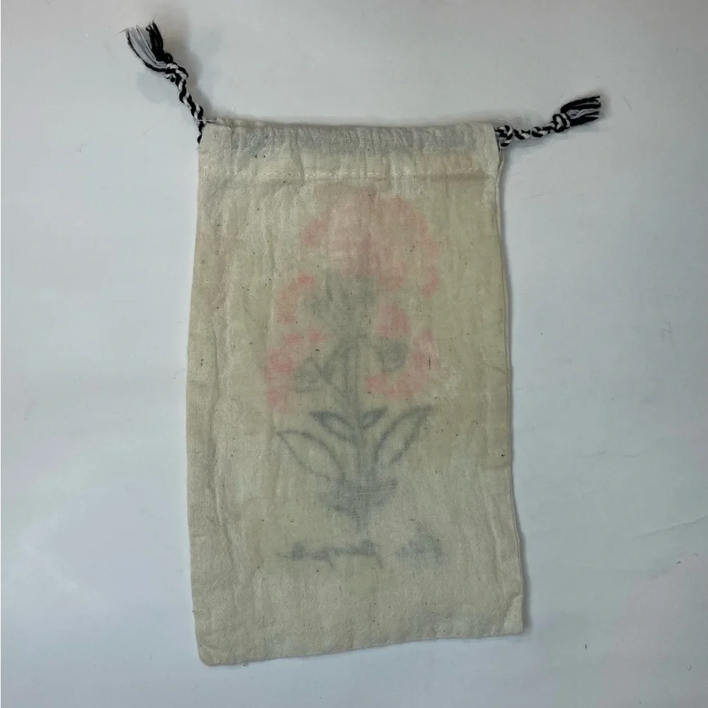 Free People Linen Draw‎ String Drawstring Off-White Reusable Jewelry Dust Bag